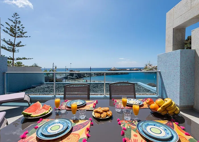Beachfront In Puerto Mogan