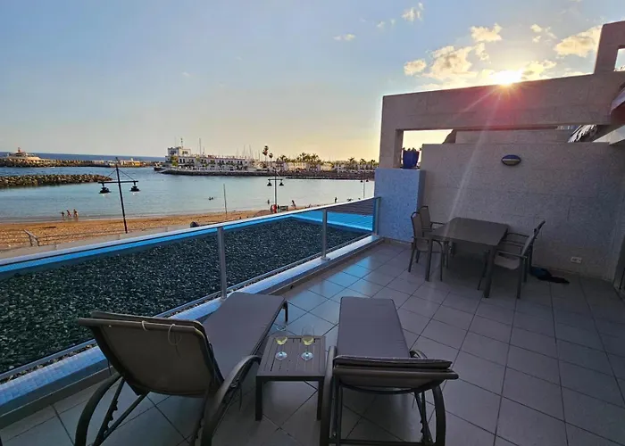 Beachfront In Puerto Mogan